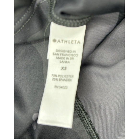 ATHLETA Ultimate Camo 7/8 Tight Women's Size XS‎ Gray/Black Camo Leggings - Picture 8 of 8